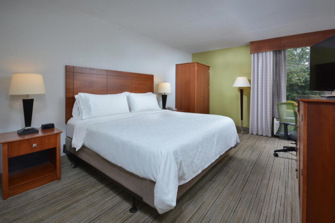 Holiday Inn Express Lynchburg By Ihg Екстер'єр фото
