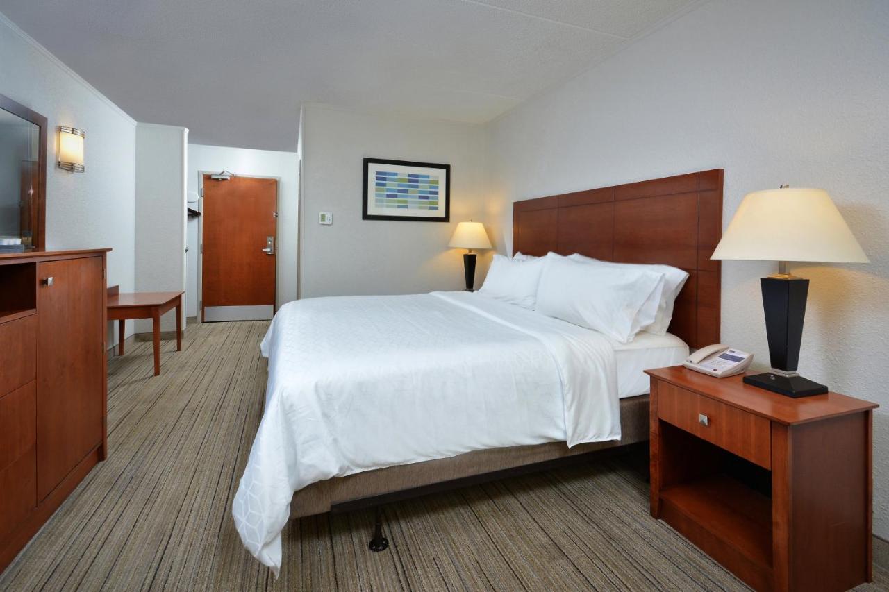 Holiday Inn Express Lynchburg By Ihg Екстер'єр фото
