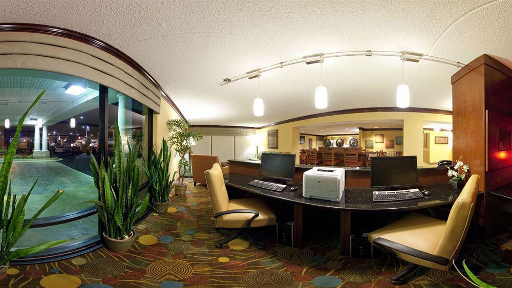 Holiday Inn Express Lynchburg By Ihg Екстер'єр фото