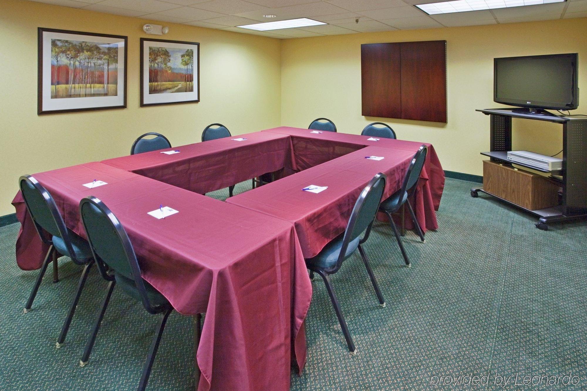 Holiday Inn Express Lynchburg By Ihg Екстер'єр фото